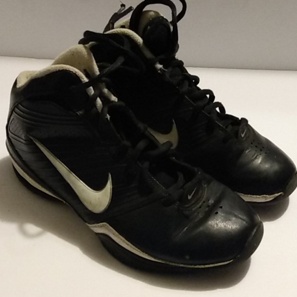 Nike kid shoes